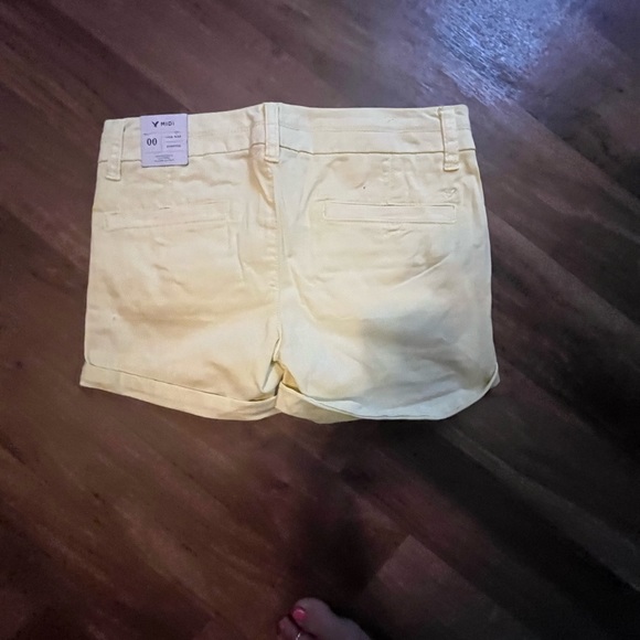 American Eagle 🦅 shorts - Picture 2 of 3